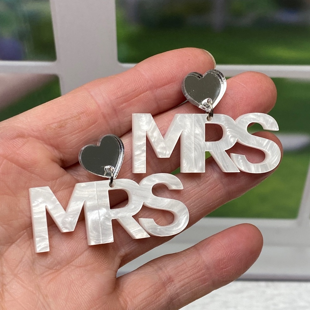 VTG White MRS Earrings | Bride Earrings | Bride Gift with Mirror Heart